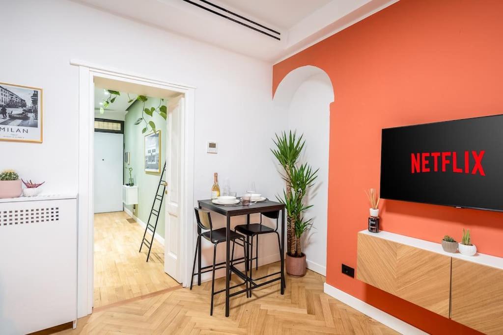 Peachtree Splendido Apt Nel Cuore Di Brera Милано Екстериор снимка